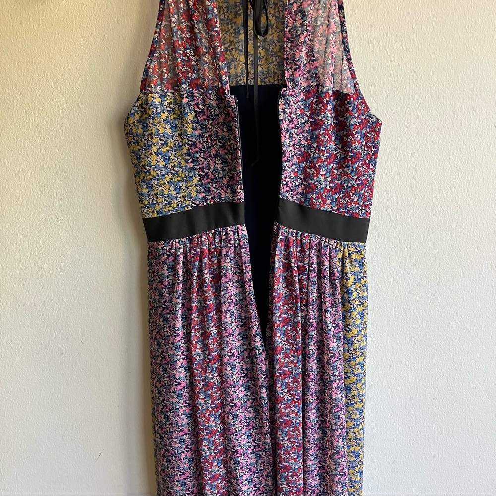 BCBGeneration Halter Maxi Dress Size 2 Chiffon Print Ruffle Formal Wedding Guest - Picture 8 of 12